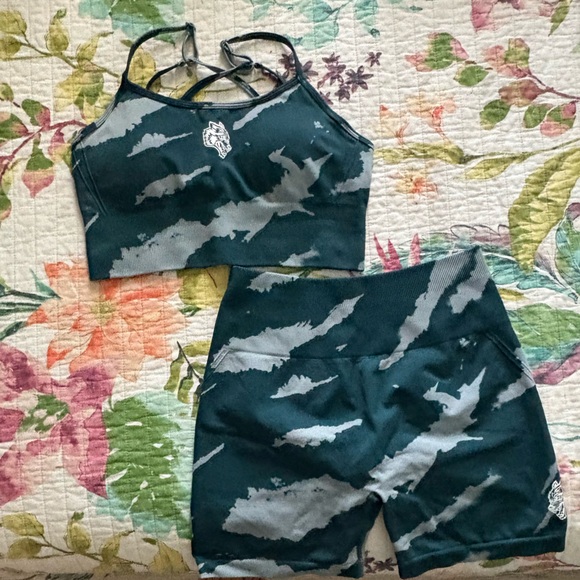 NWOT Darc Sport Seamless Set